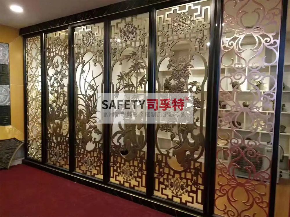 金屬屏風(fēng)有哪些種類？什么材質(zhì)的金屬屏風(fēng)好？[司孚特金屬屏風(fēng)](圖4)