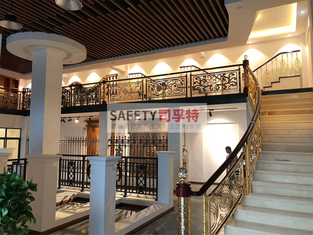 鋁藝鏤空雕花樓梯扶手：造型多樣，工藝成熟，彰顯高端品味(圖6)